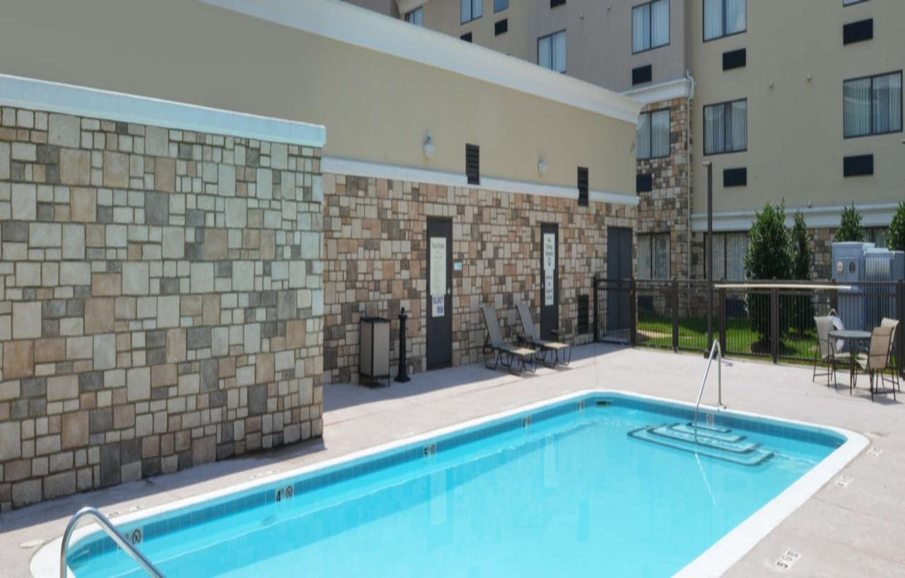 Holiday Inn Little Rock West - Chenal Pkwy, An Ihg Hotel מראה חיצוני תמונה