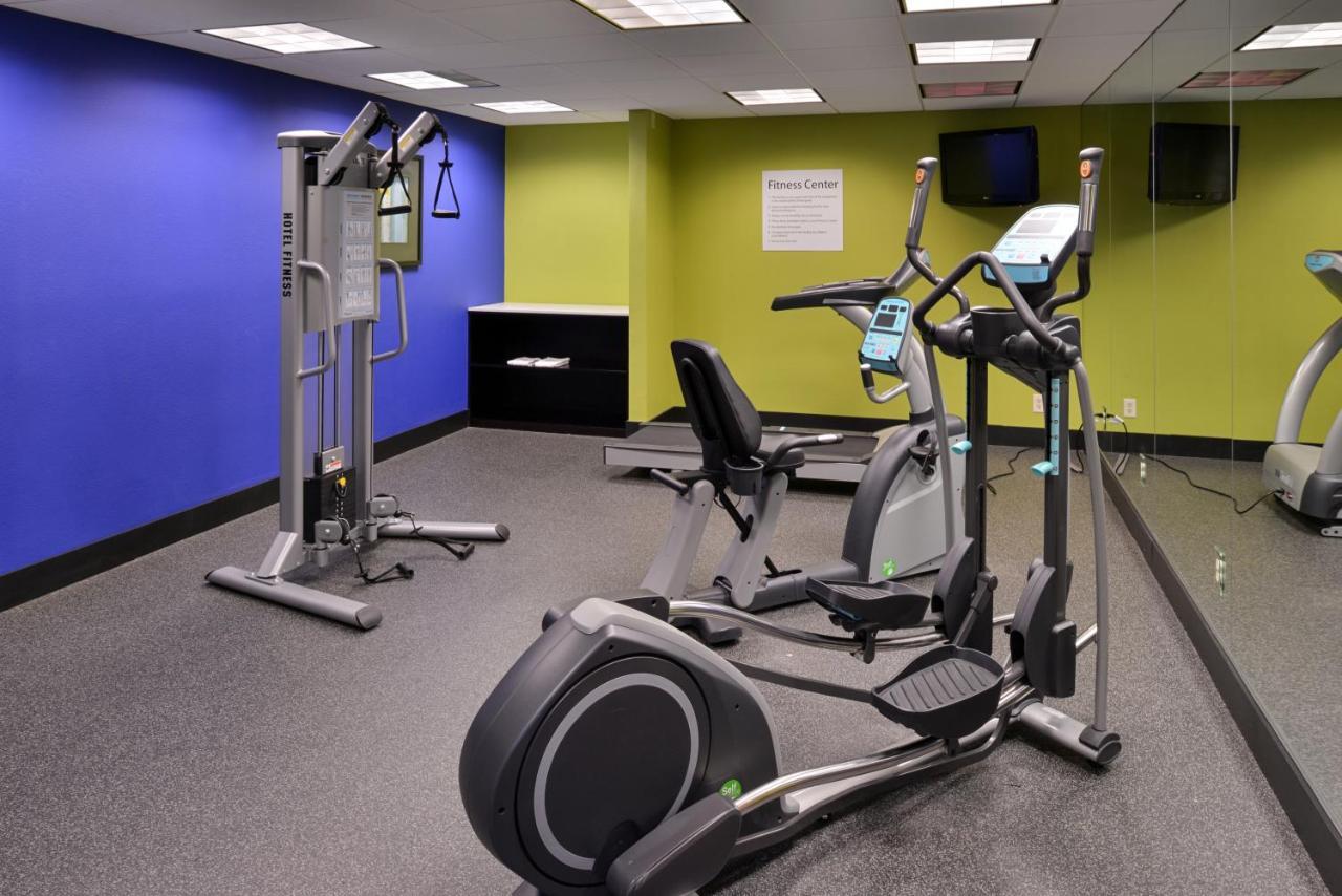 Holiday Inn Little Rock West - Chenal Pkwy, An Ihg Hotel מראה חיצוני תמונה