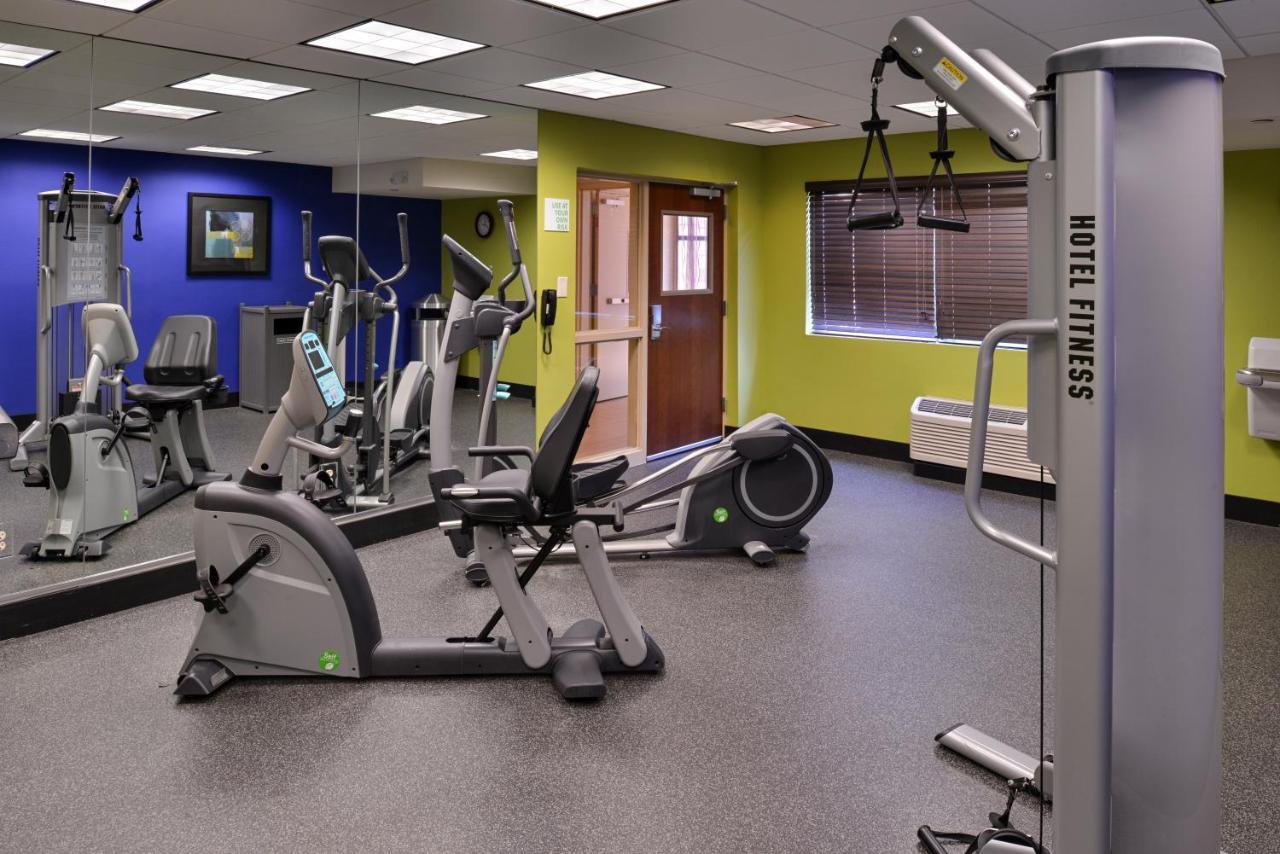 Holiday Inn Little Rock West - Chenal Pkwy, An Ihg Hotel מראה חיצוני תמונה